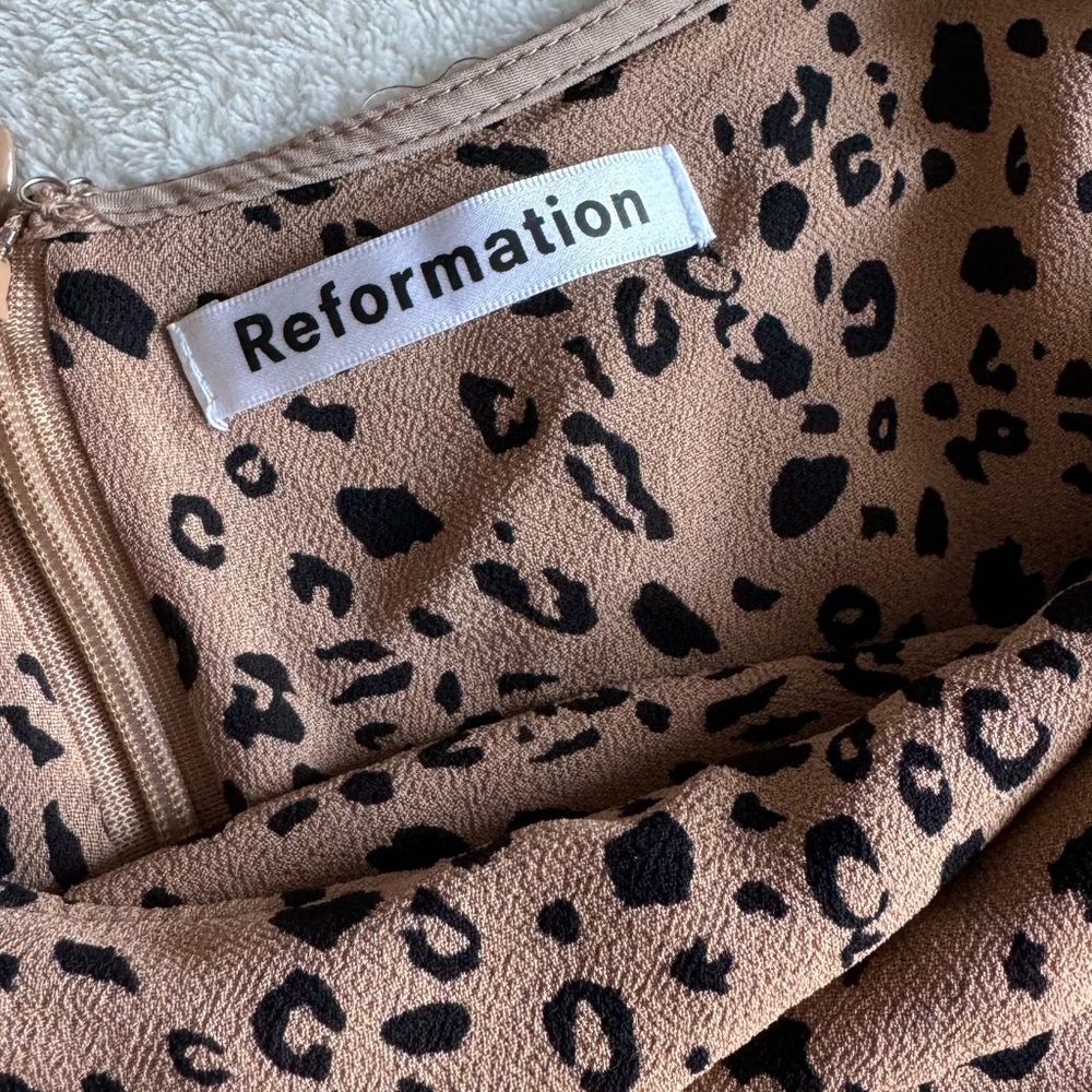 Reformation Leopard Print Skirt - Picture 3 of 9